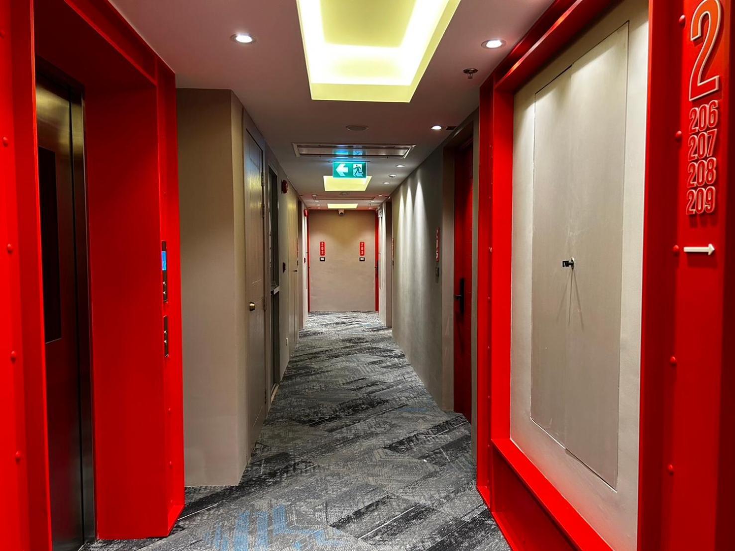 T2 The Portal Sukhumvit Otel Bangkok Dış mekan fotoğraf