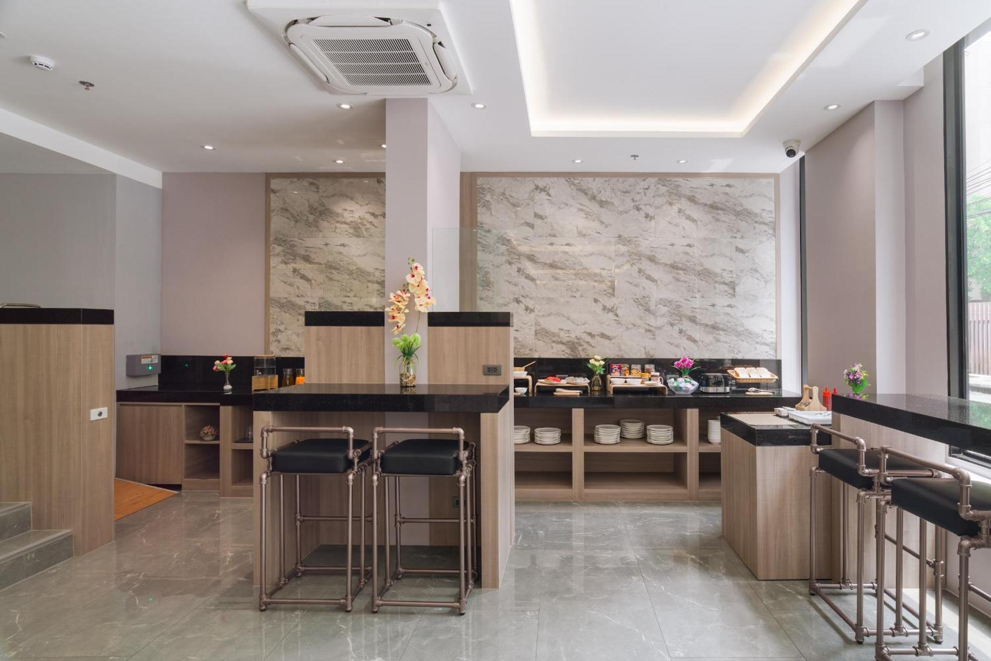 T2 The Portal Sukhumvit Otel Bangkok Dış mekan fotoğraf